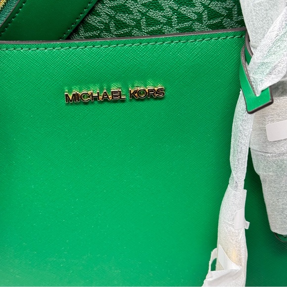 Michael Kors Charlotte Palmetto Green 3 in 1 Tote NWT $678 - Picture 5 of 6